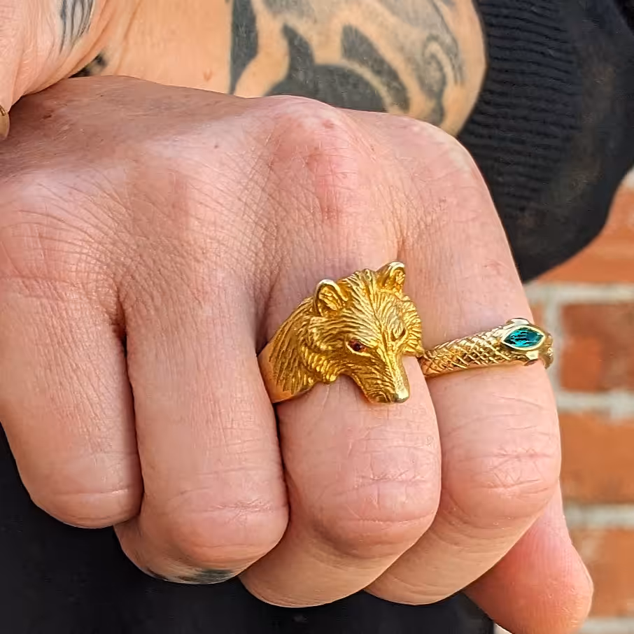 Medium Wolf Ring - 10K Gold - Ruby