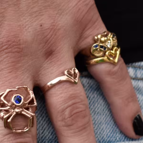 Classics gold Heart rings